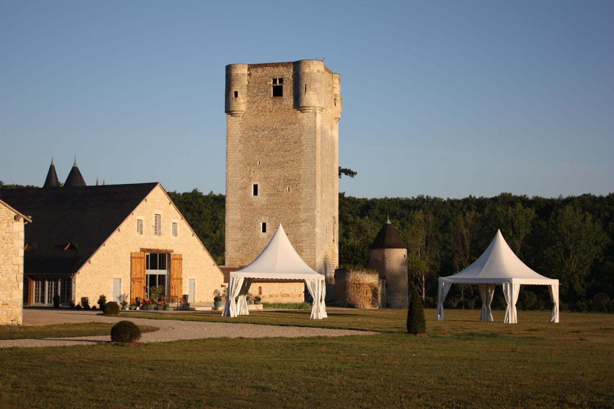 Chateau De Mazieres Tendu Bagian luar foto