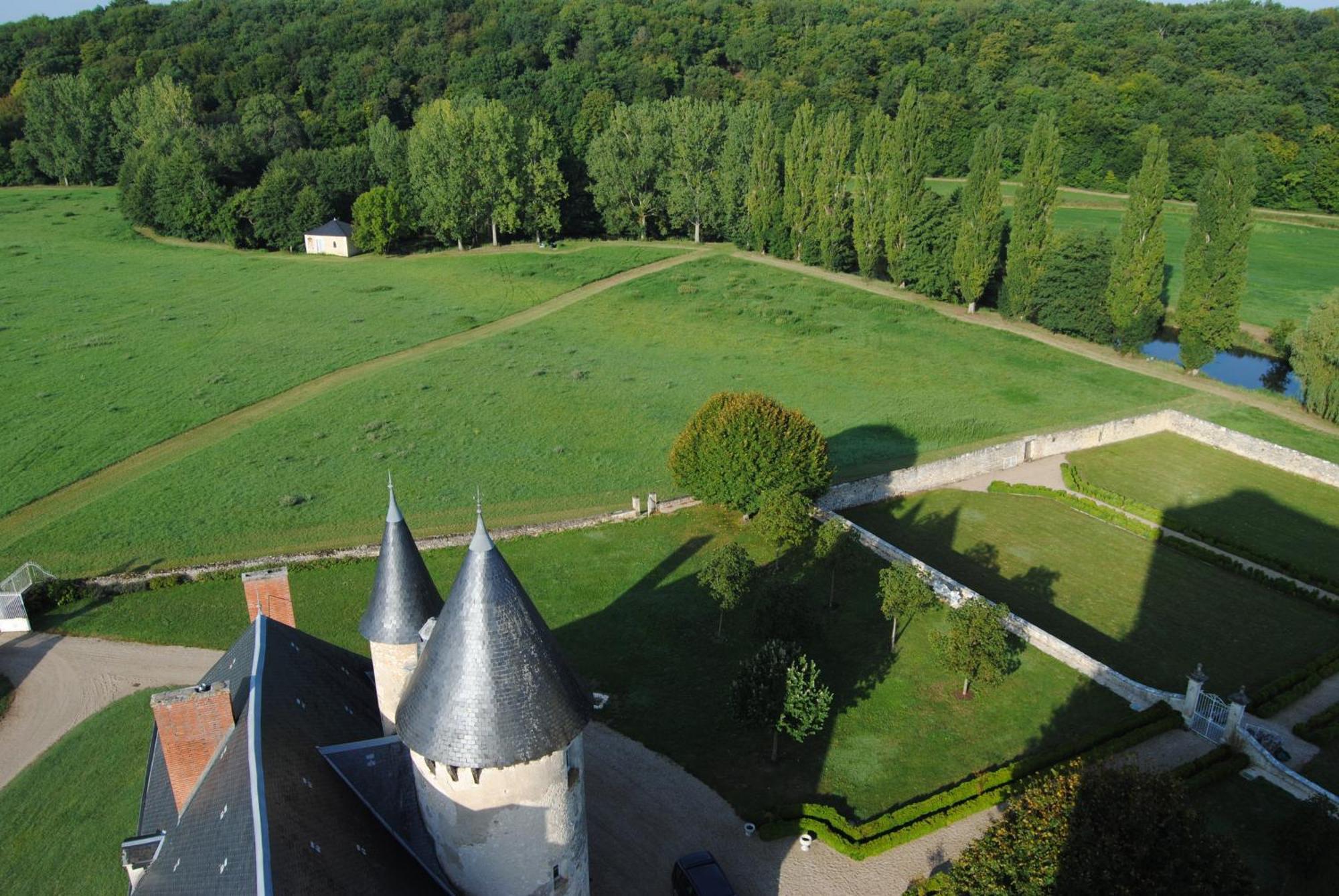 Chateau De Mazieres Tendu Bagian luar foto