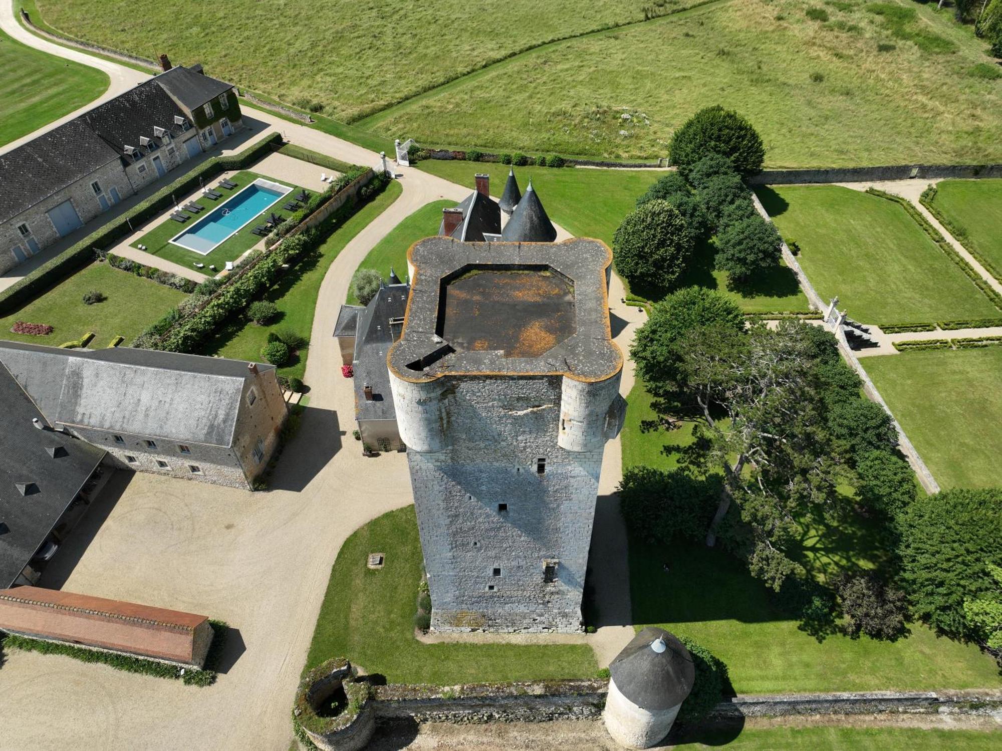 Chateau De Mazieres Tendu Bagian luar foto