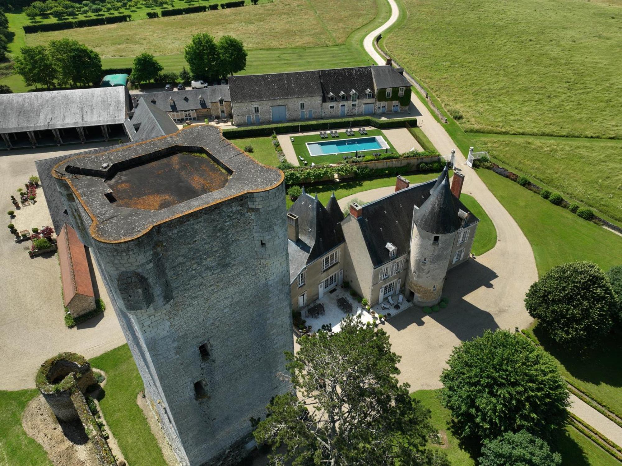 Chateau De Mazieres Tendu Bagian luar foto