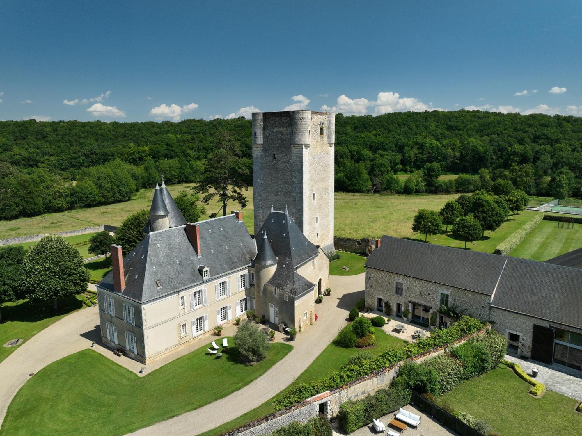 Chateau De Mazieres Tendu Bagian luar foto